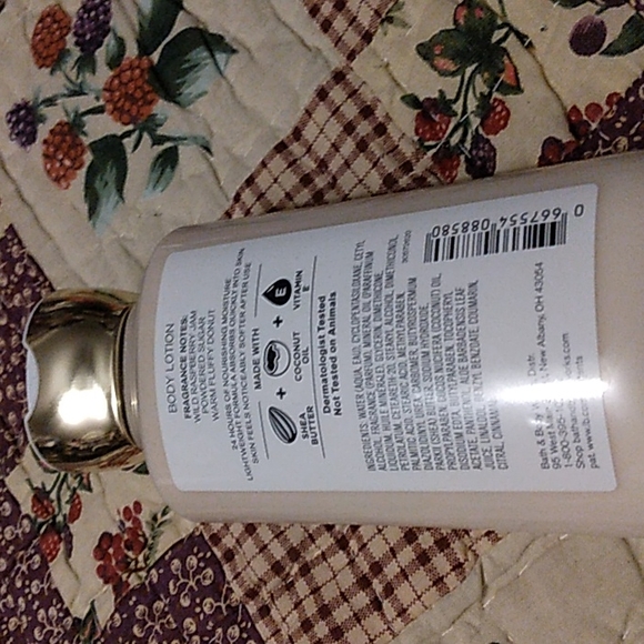 Bath & Body Works RASPBERRY JAM DONUT 24 Hr - Picture 3 of 3